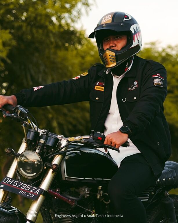 Jaket Motor Engineering Rider