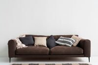 6 Cara Menata Kursi Sofa di Ruang Tamu