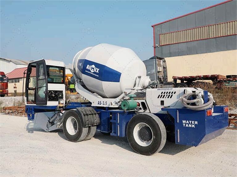 self loading mixer truck