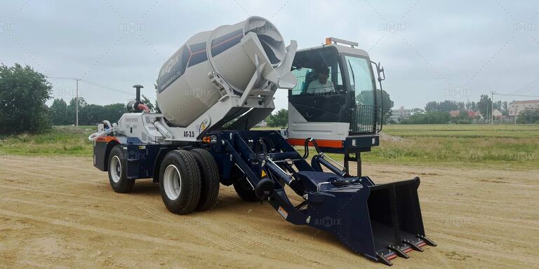 self loading mixer truck for sale Indonesia